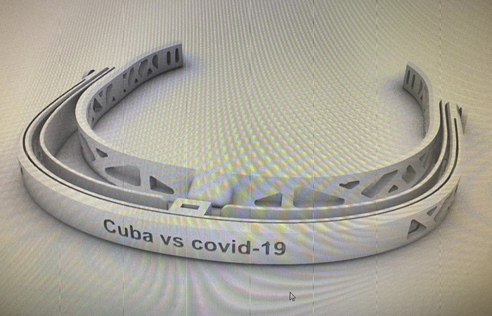 Viseras impresas en 3D por el grupo que coordina Abel, con modificaciones para ahorrar material y garantizar mayor ventilación.