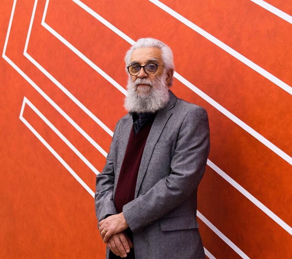 Hugo Rivera Scott.