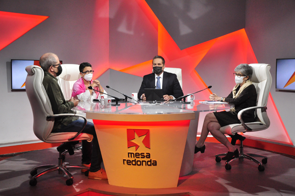 Mesa Redonda: 3ra_Bienal_de_Diseño-de_La_Habana
